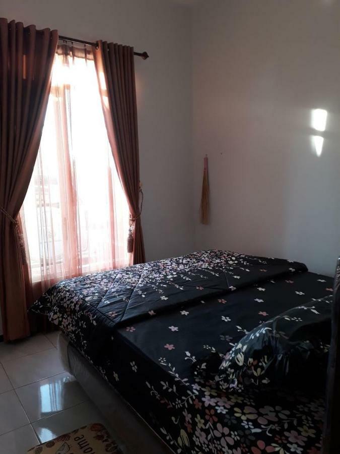 Villa Puncak Garuda A5 바투 외부 사진