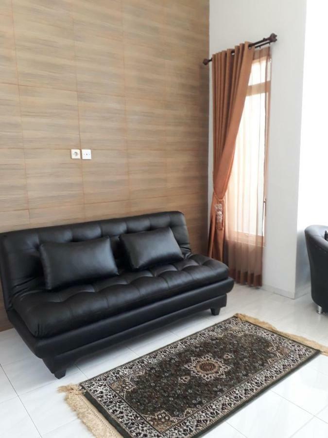 Villa Puncak Garuda A5 바투 외부 사진